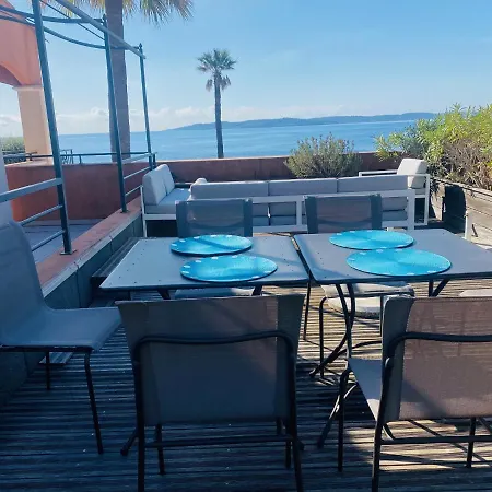 Apartmán De La *