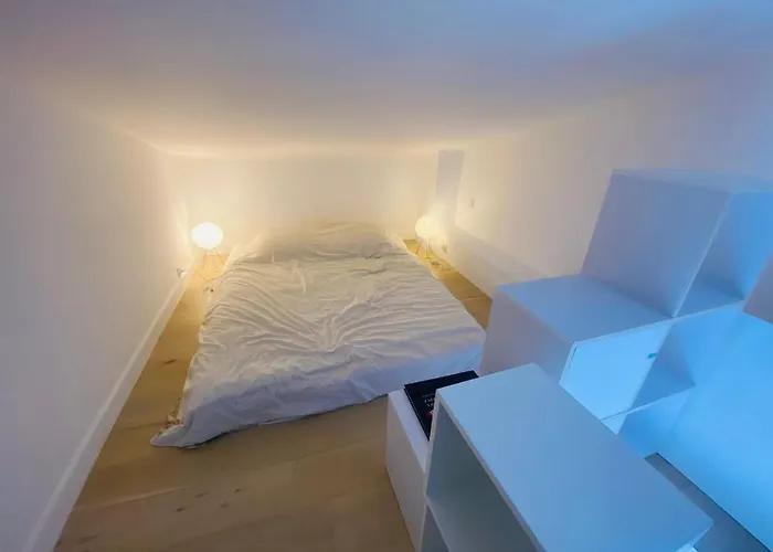 De La * סן-מקסים