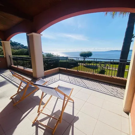 De La Apartment Sainte-Maxime