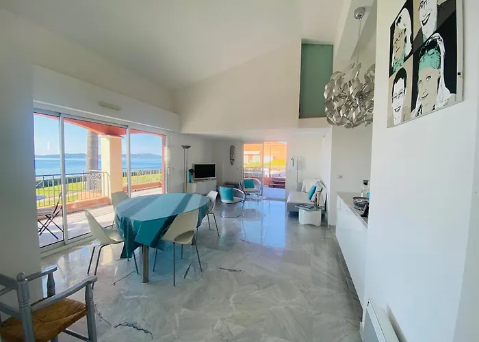 De La Apartment Sainte-Maxime